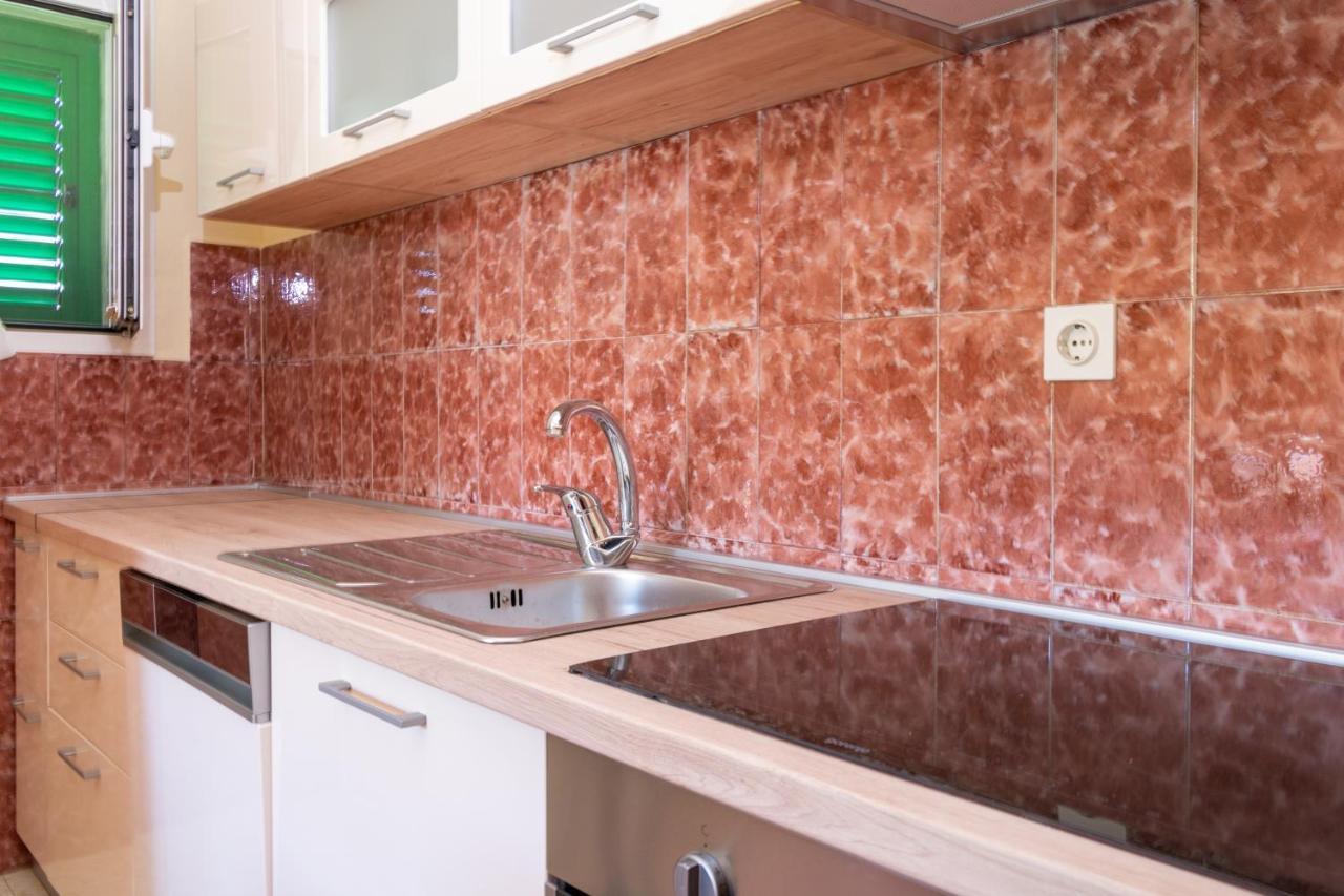Apartments With A Parking Space Kraj, Pasman - 8457 Tkon Exterior foto