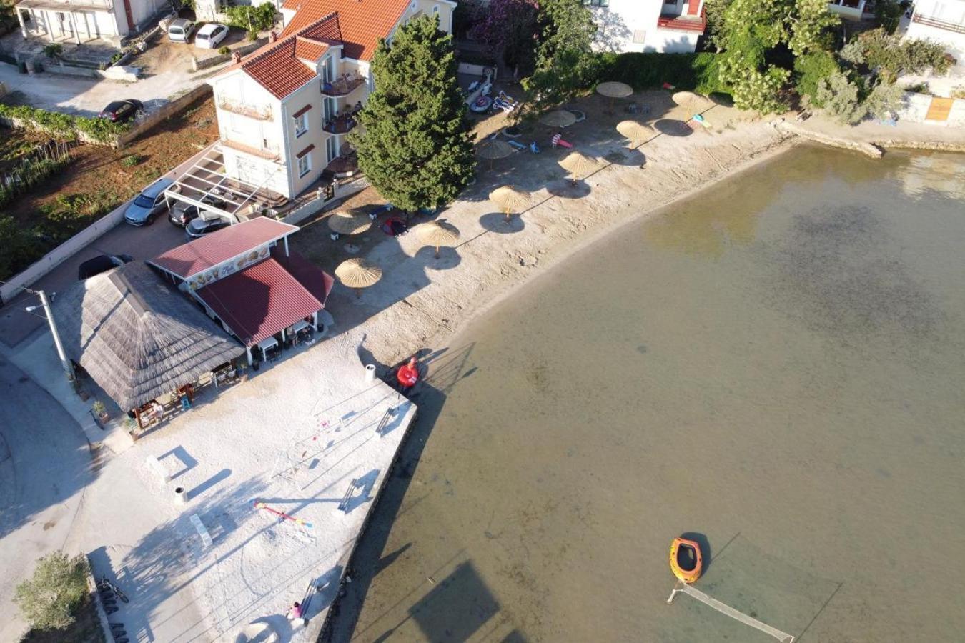 Apartments With A Parking Space Kraj, Pasman - 8457 Tkon Exterior foto